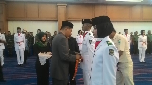Suparman : Jadilah Pribadi Tangguh Dan Ditauladani